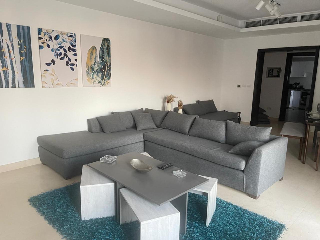 Festival Apartment *